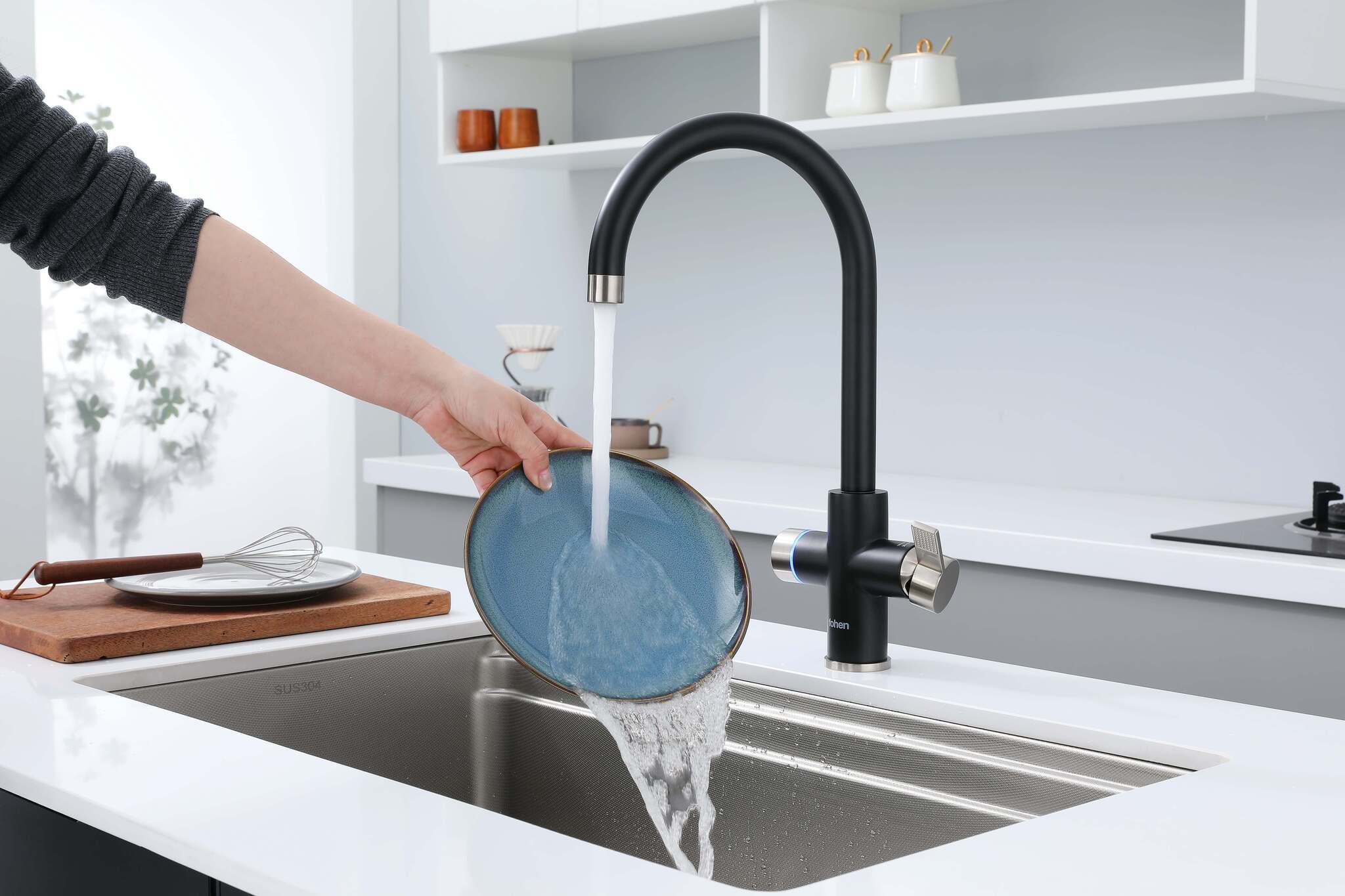 Image of Fohen 4-in-1 Fervente - Matt Black with Nickel Accents