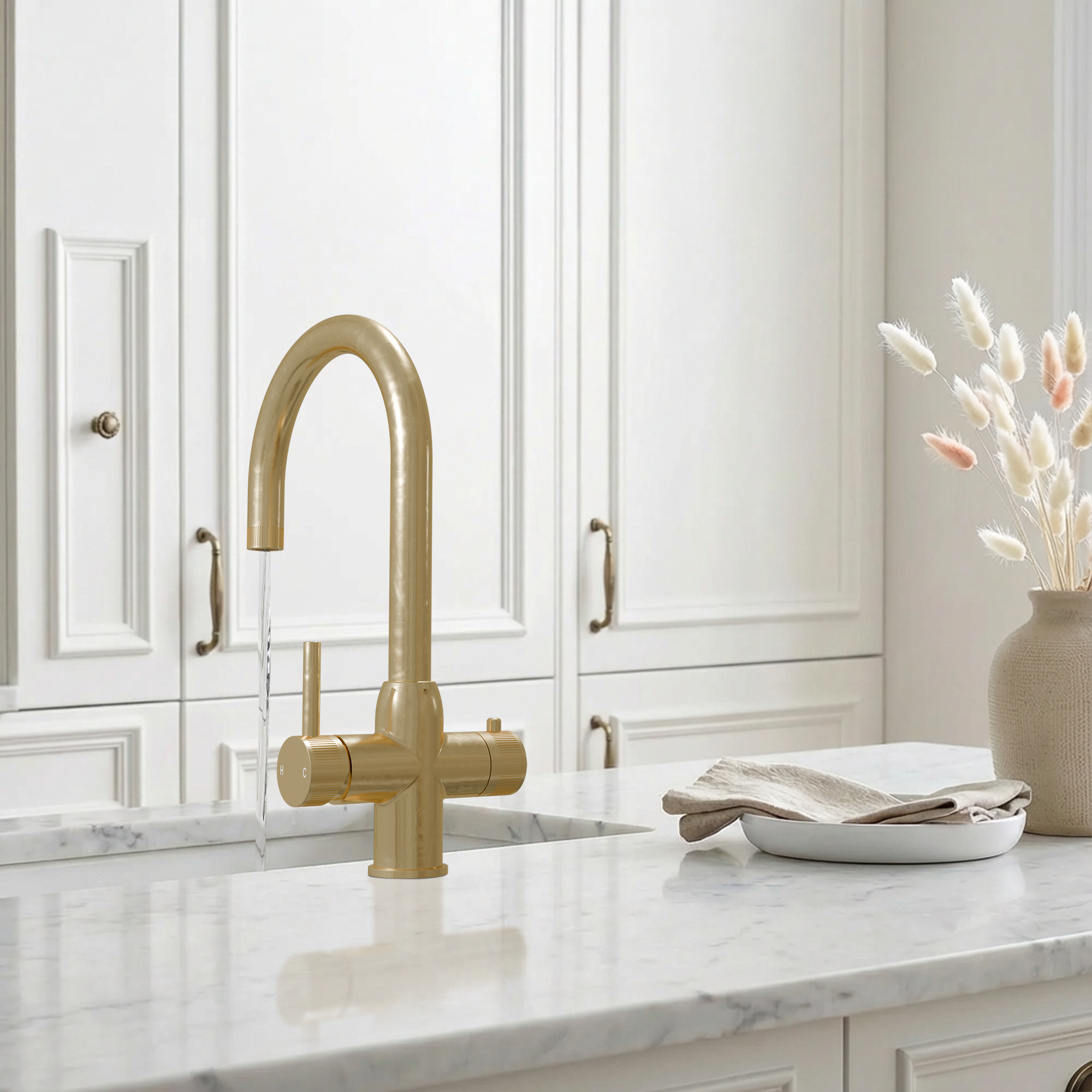 Fohen Areli+ 4-in-1 Brushed Brass