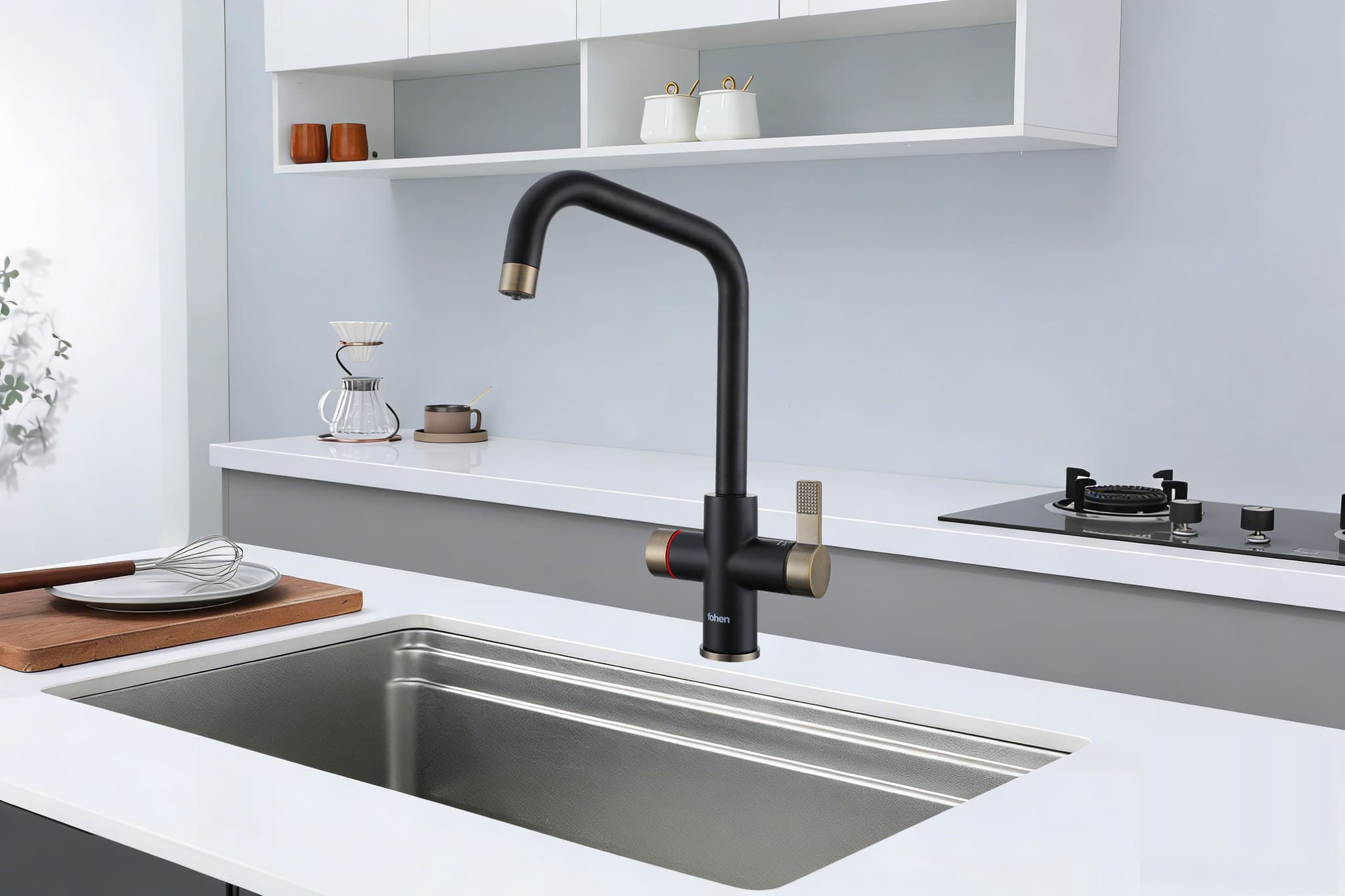 Image of Fohen 4-in-1 Fedina - Matt Black & Patinated Brass Accents