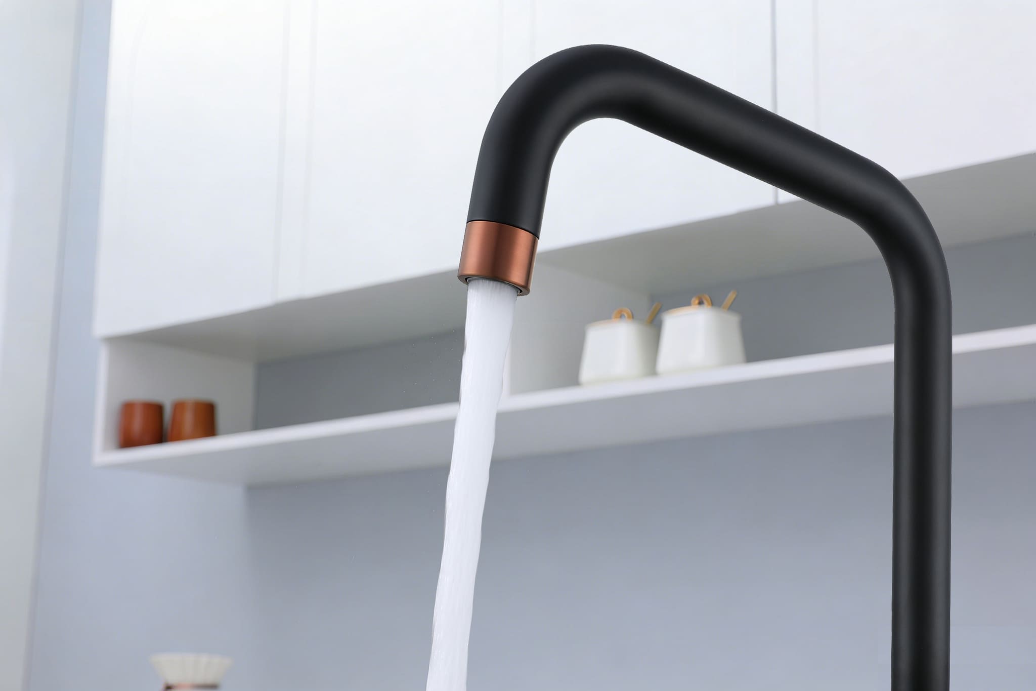 Image of Fohen 4-in-1 Fedina - Matt Black & Rose Gold Accents
