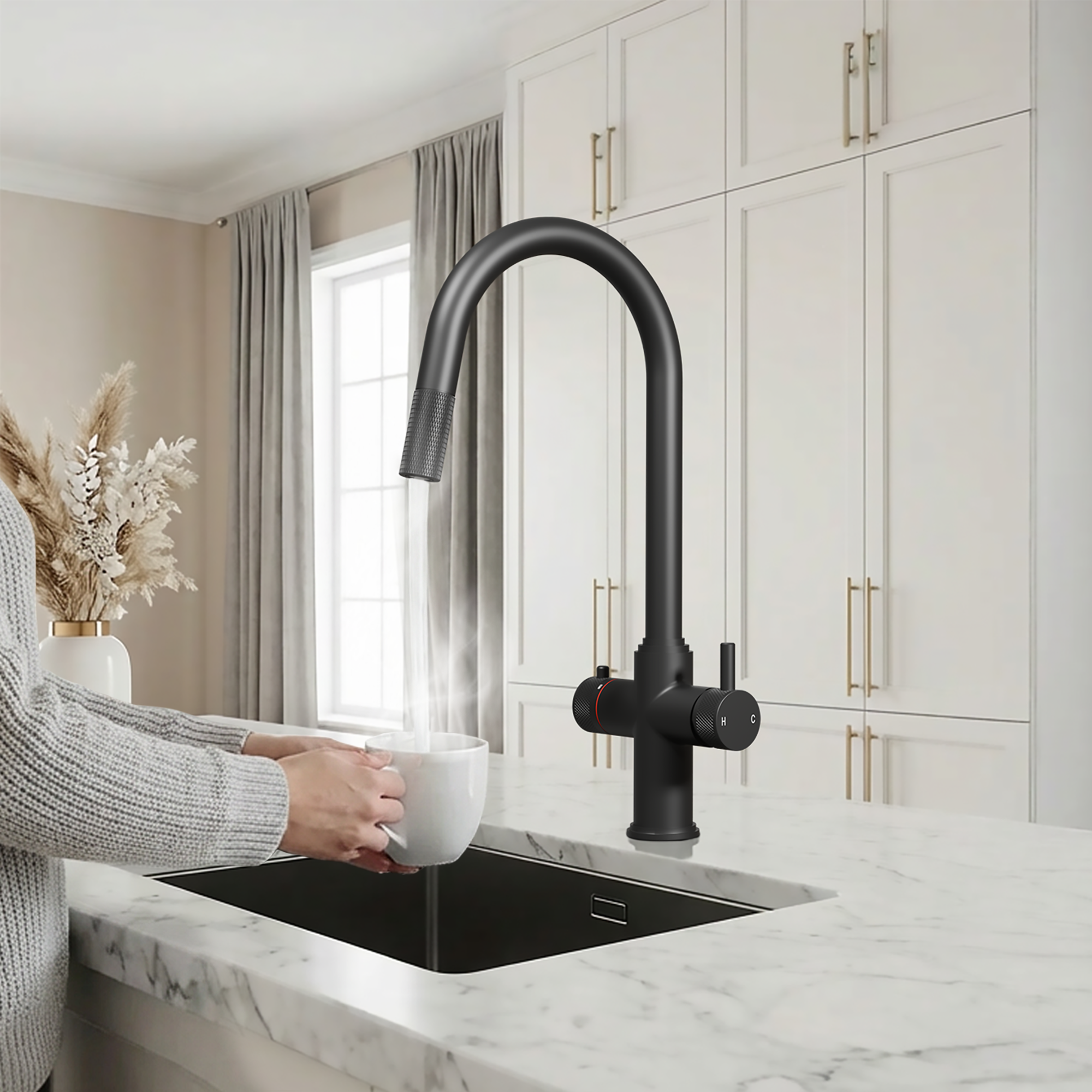 Fohen Kyros 4-in-1 Pull Out Matt Black