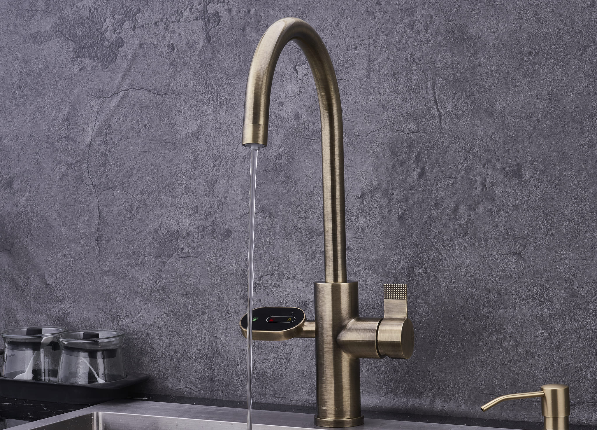 Image of Hanström 4-in-1 Nexa Digital - Antique Brass